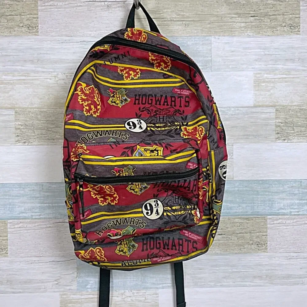 Harry Potter Backpack Hogwarts 9 3/4 School Witchcraft Red Yellow OS Unisex